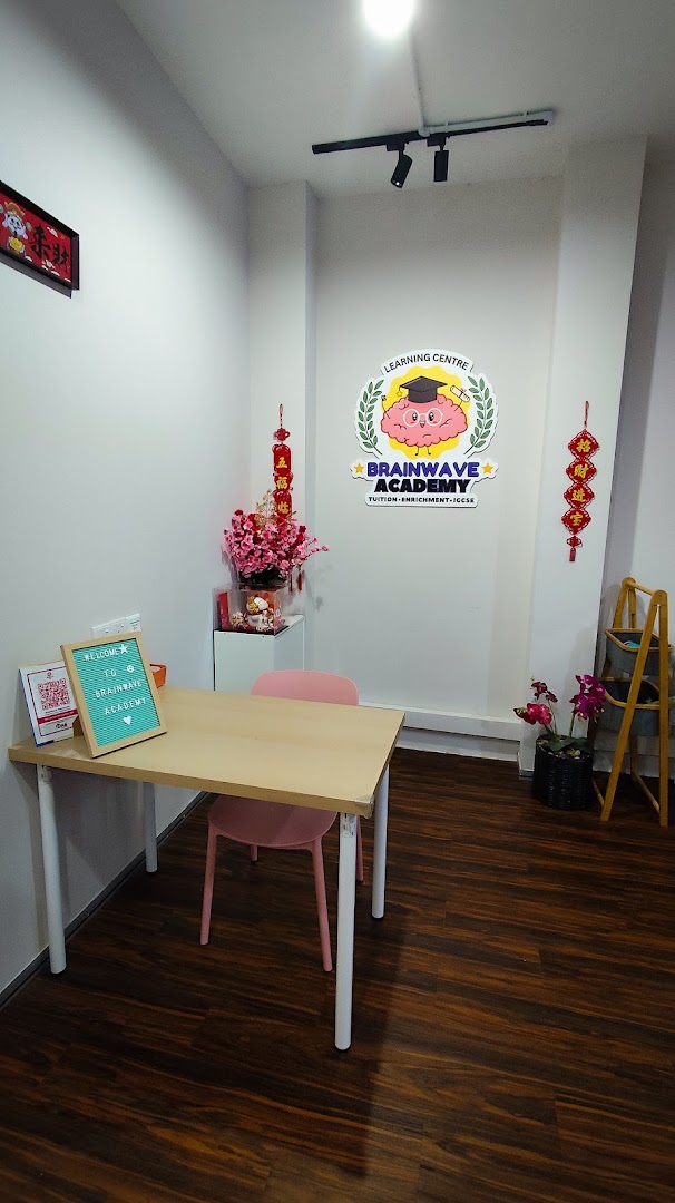 Brainwave Academy Tuition & Language Centre (IGCSE) — photo 3