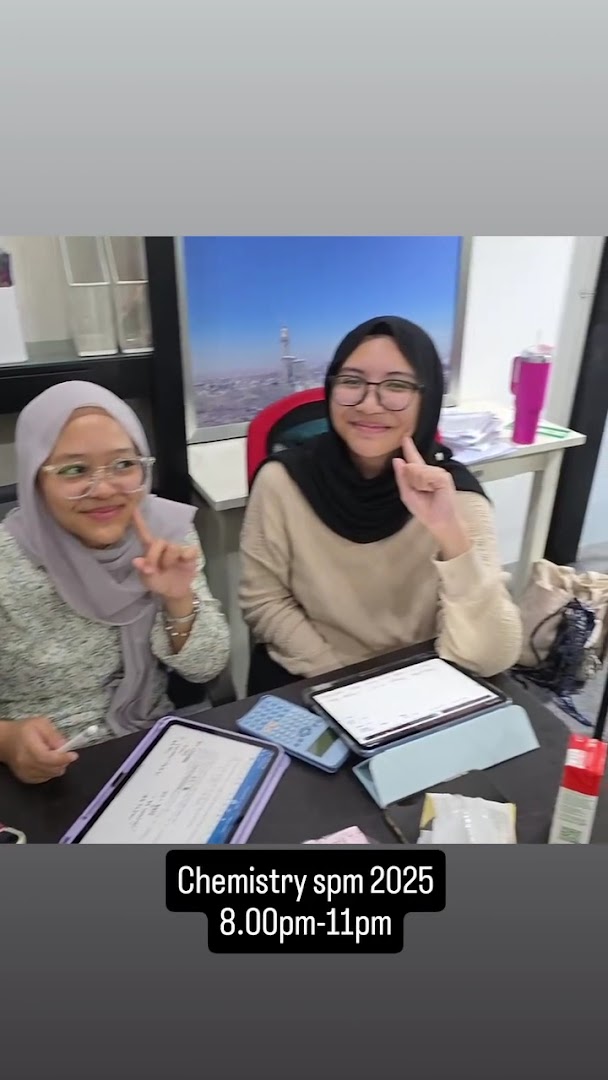 Chemistry & Biology Tuition (KSSM & IGCSE)- Teacher Lina — photo 2