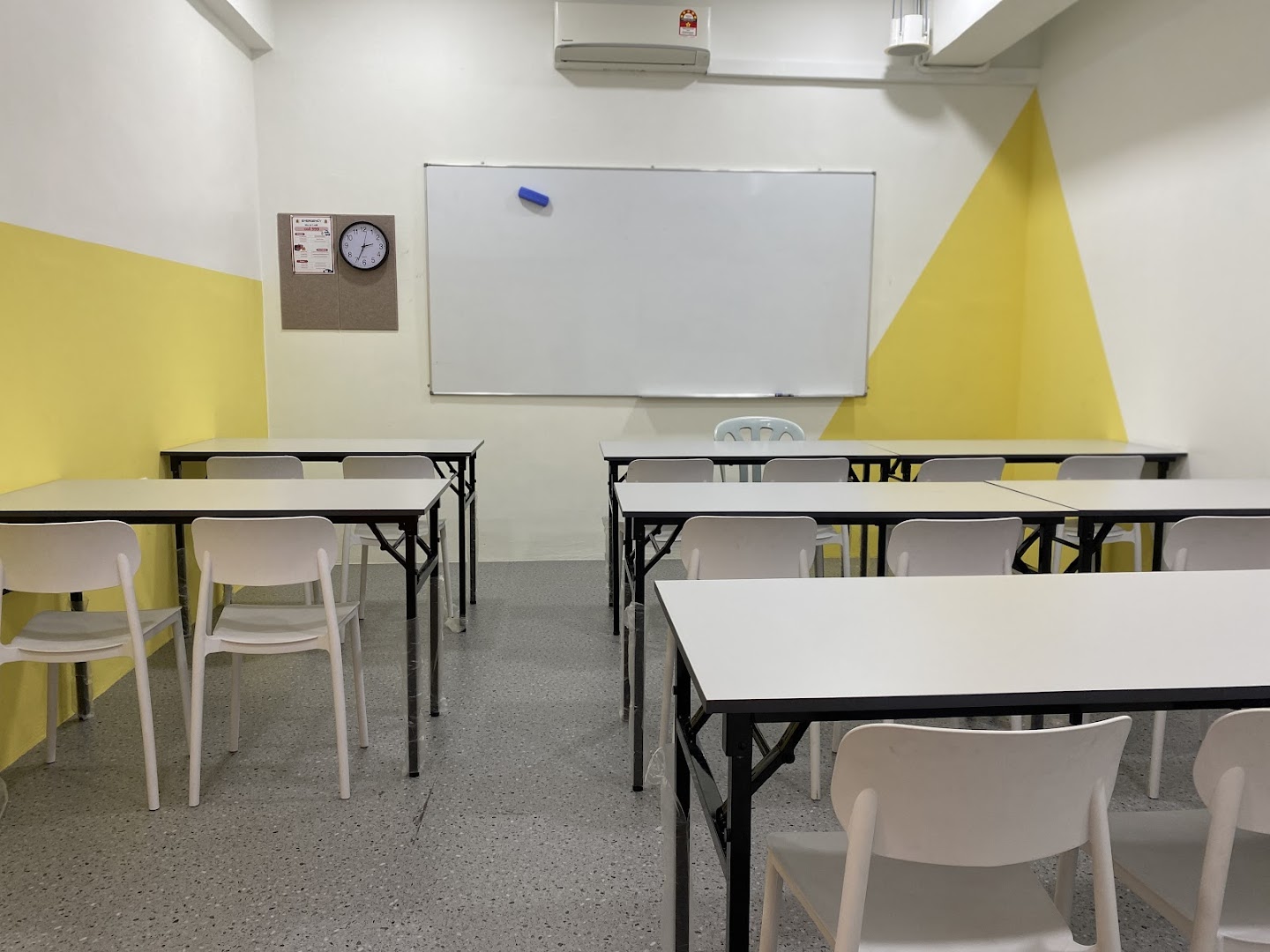 FC TUITION CENTRE 缤纷补习中心 (PUCHONG) — photo 1