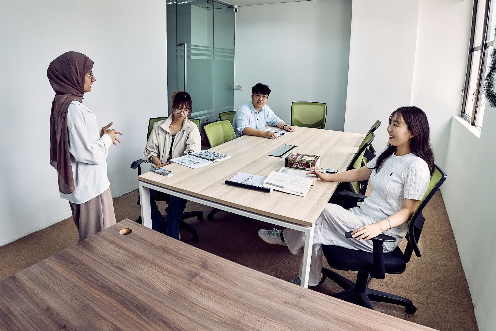 GL Academy (Global Leaders Academy) - English Language School & Tuition Centre — photo 4