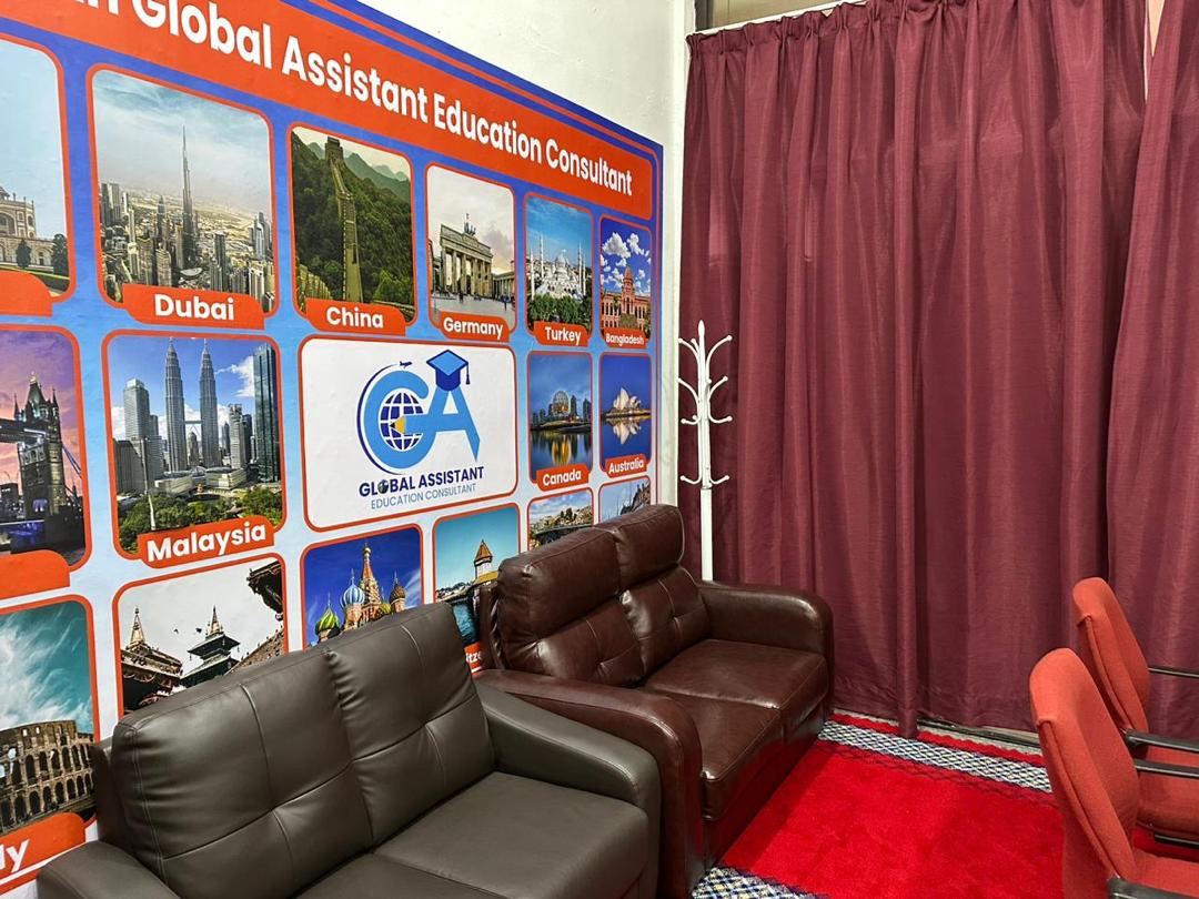 Global Assistant Education Consultant (Study Abroad) — photo 2