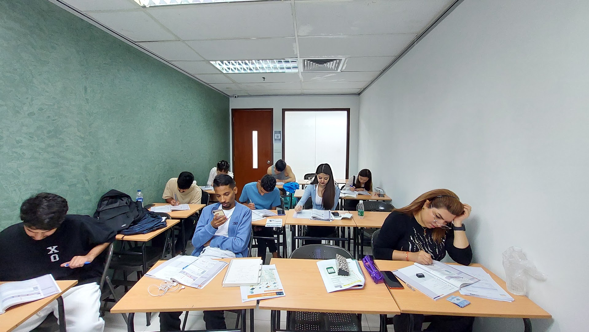 GO IELTS Language Centre — photo 3
