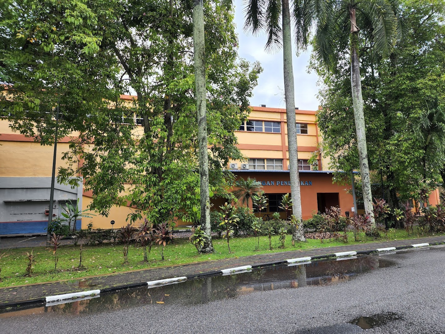 Kolej Tun Syed Nasir, UKM — photo 2