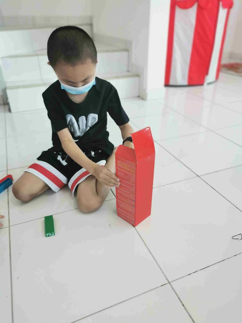 Little Leaders Child Care and Tuition Centre EcoHill Semenyih 小领导托管与补习中心 — photo 3