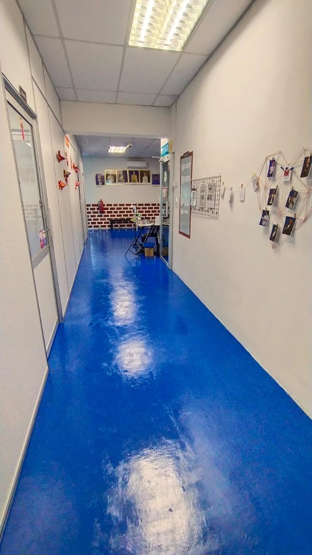 Pusat Tuisyen Akademik Empayar — photo 4