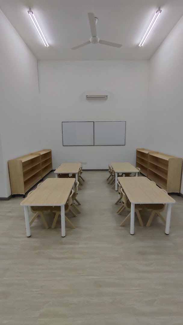 Pusat Tuisyen Bintang Cerah (Little World Tuition Centre) — photo 2