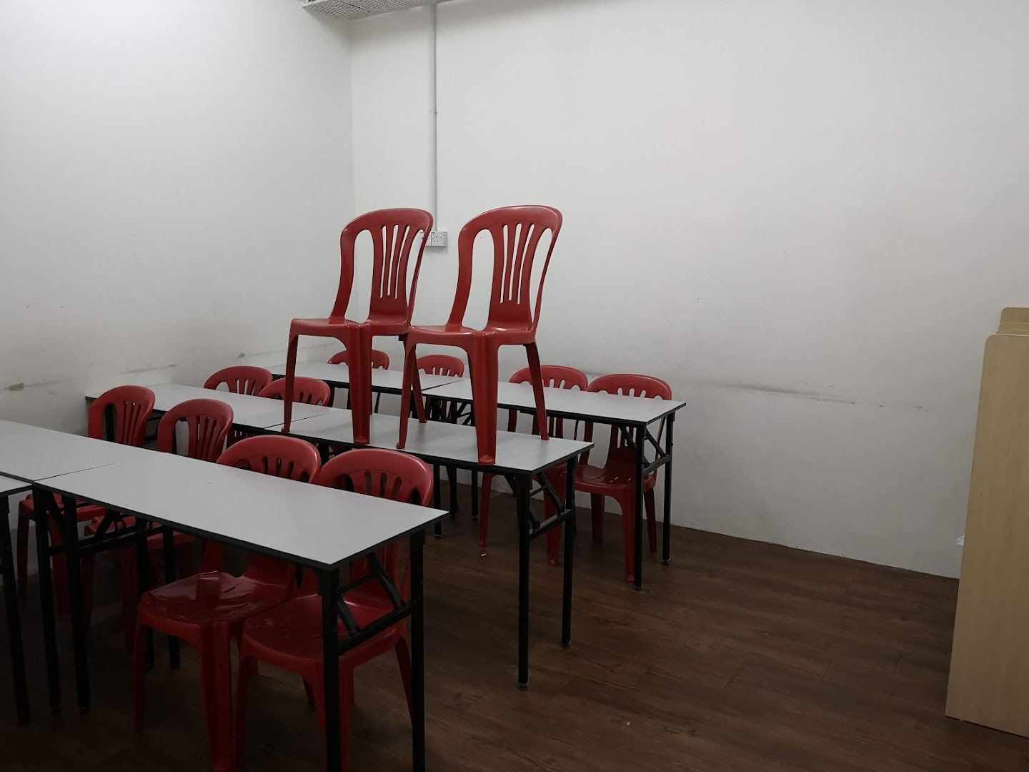 Pusat Tuisyen Daya Momentum (Anggun City) — photo 1