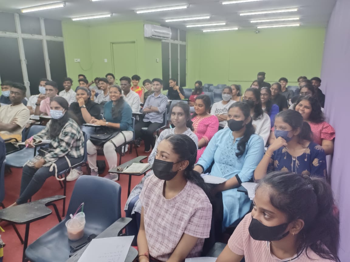 Pusat Tuisyen E-Suria Puchong Utama — photo 3