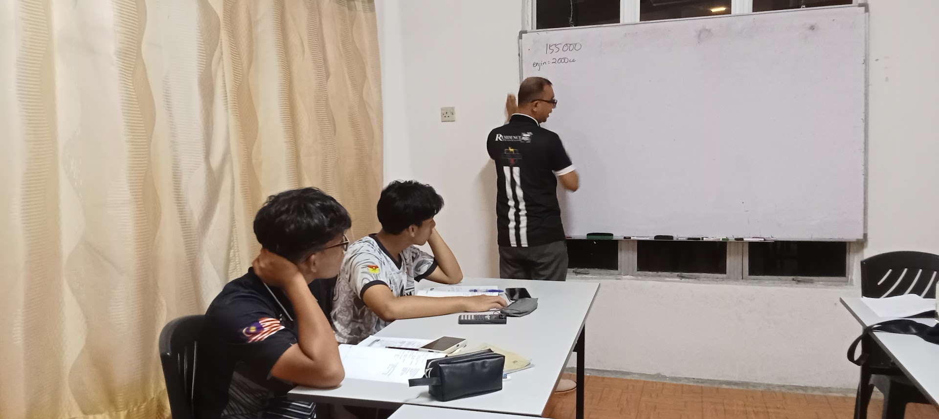 Pusat Tuisyen Fokus Bijak Bandar Baru Salak Tinggi — photo 4
