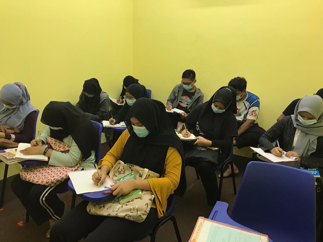 Pusat Tuisyen FOKUS SALAK TINGGI (Bangunan Maybank atas Tealive) — photo 4