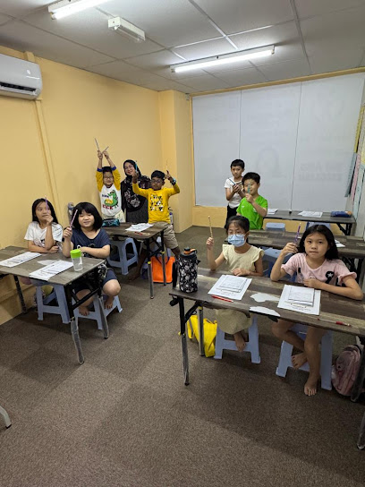 Pusat Tuisyen Juara Bahasa: Joolietaa 倬立達 — tuition centre in Klang