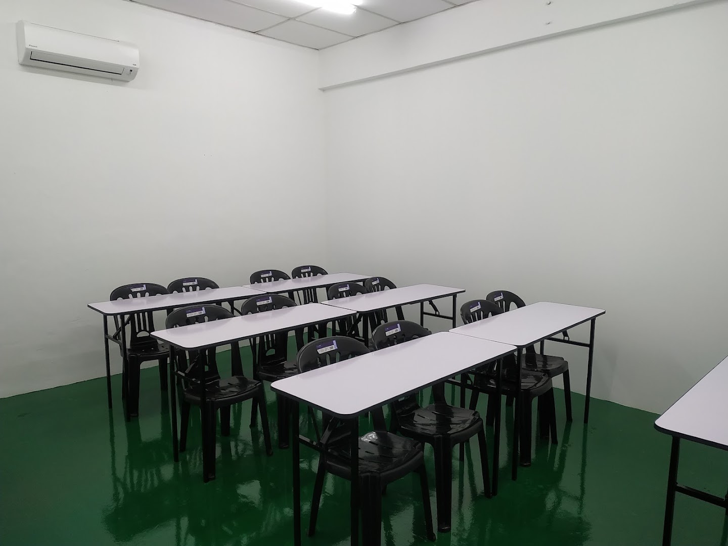 Pusat Tuisyen Premier Elit — photo 3
