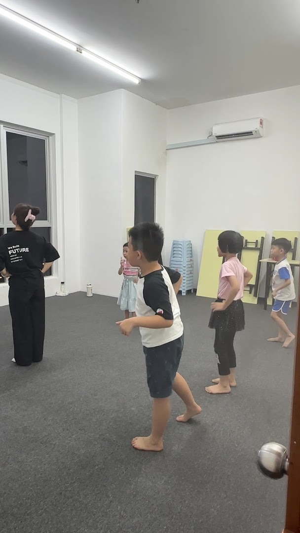Pusat Tuisyen Prestasi Intelek 学林教育补习中心 — photo 2