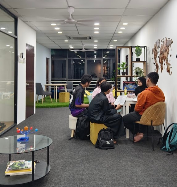 Pusat Tuisyen Serumpun Denai Alam — photo 2