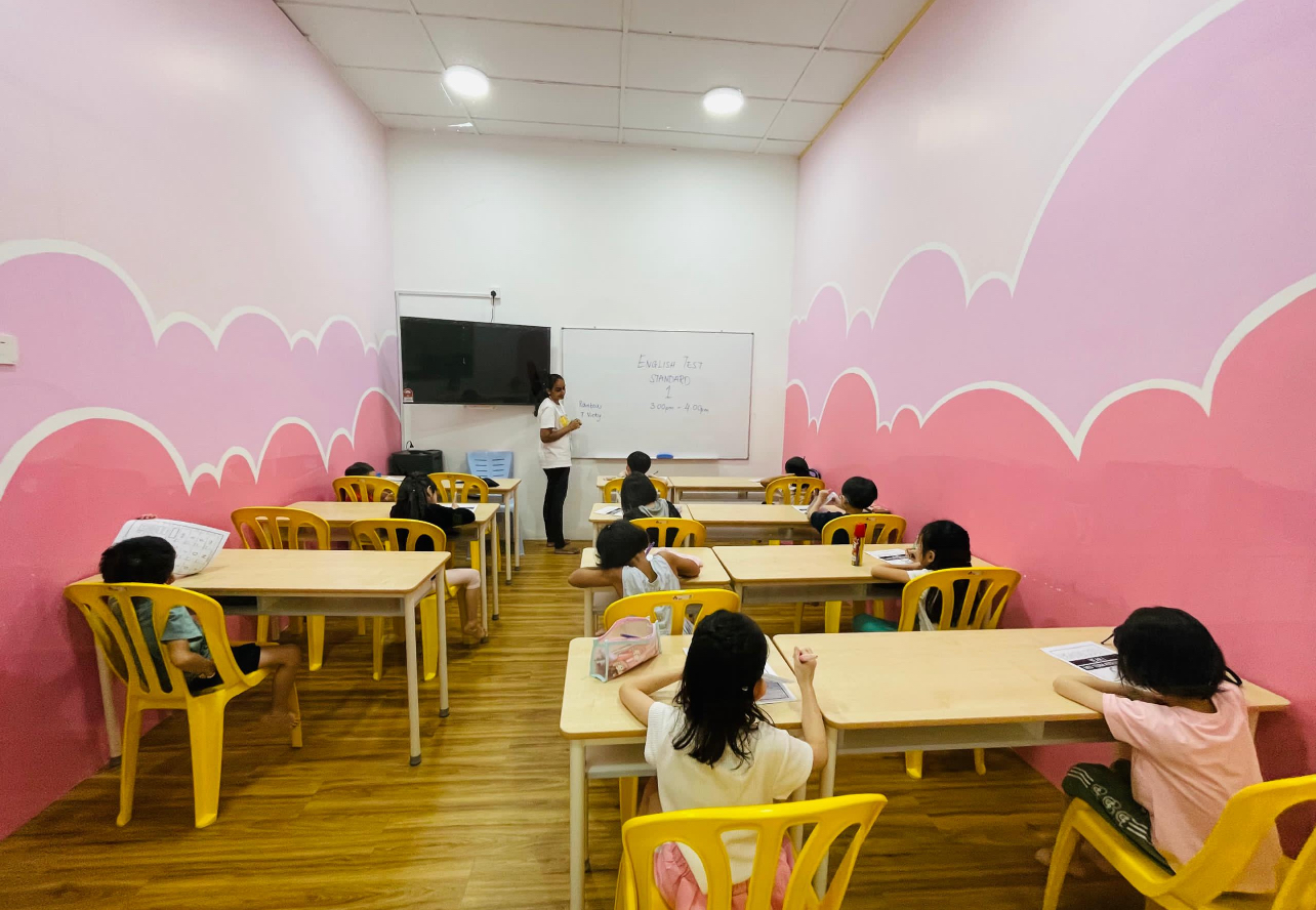 Rainbow Tuition & Enrichment 彩虹补习加油站 — photo 4