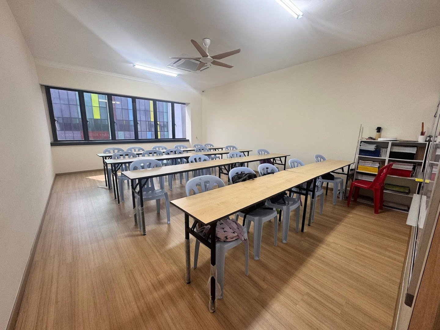 Strawberry Wonderland Ecohill Tuition Centre -Eduhub — photo 1