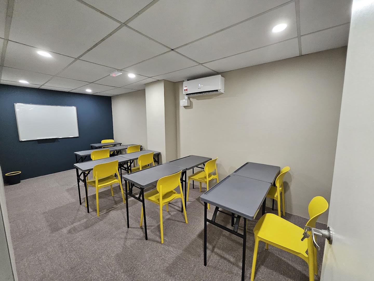 Study Circle Language Centre, KL — photo 3