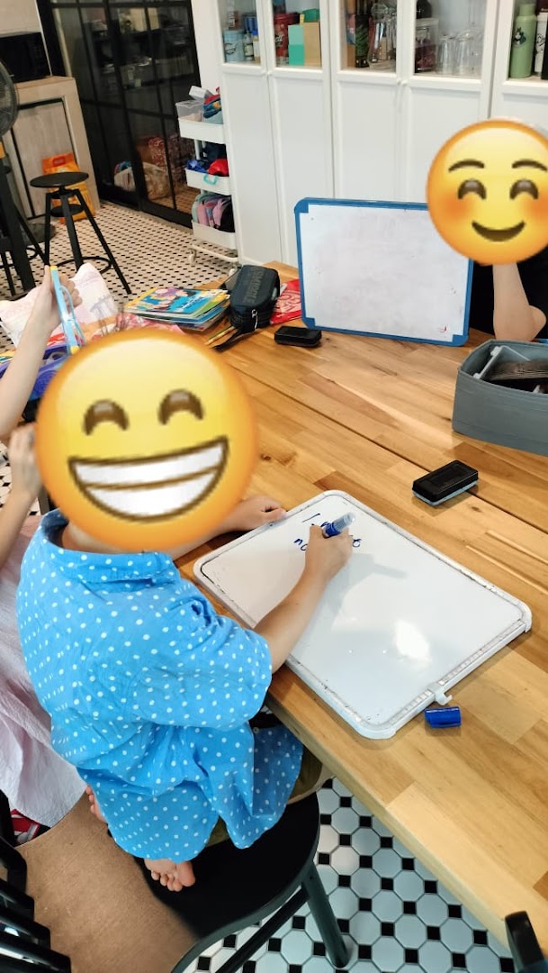 Teacher Lee's English Centre 원어민선생님 — photo 2