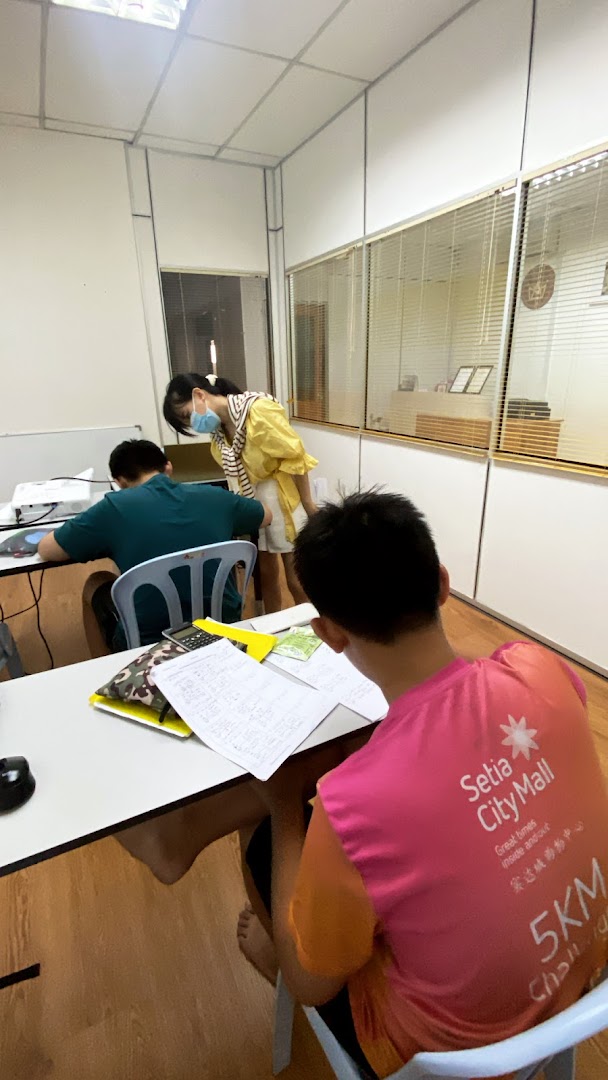 The Champ Tuition Centre (Pusat Tuisyen Juara Insan) — photo 4