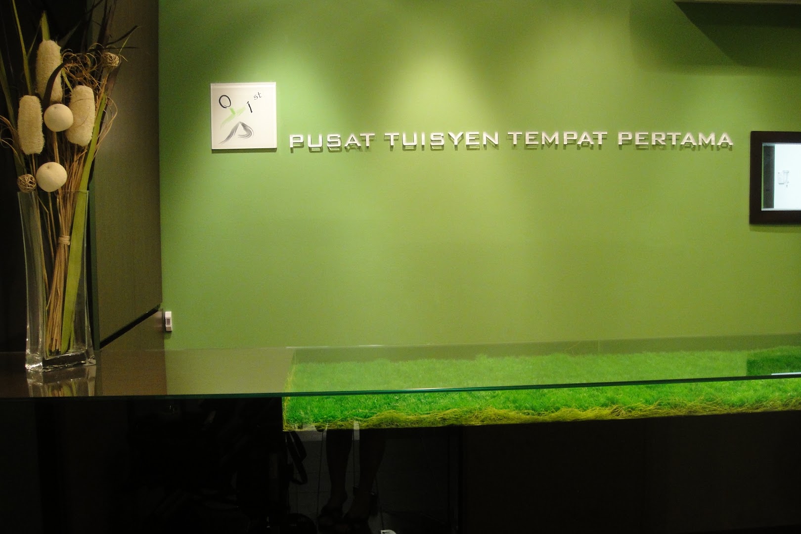 The First Place Study & Social Club - Singapore Syllabus Tuition Centre — photo 1