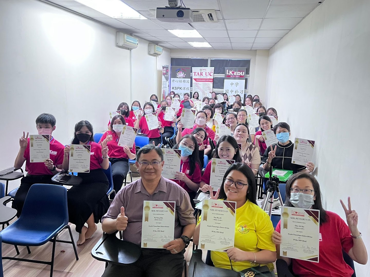 Tuition Centre | LK EDU Taman Usahawan Kepong Branch | 补习中心 | 国中补习 | 独中补习 — photo 5
