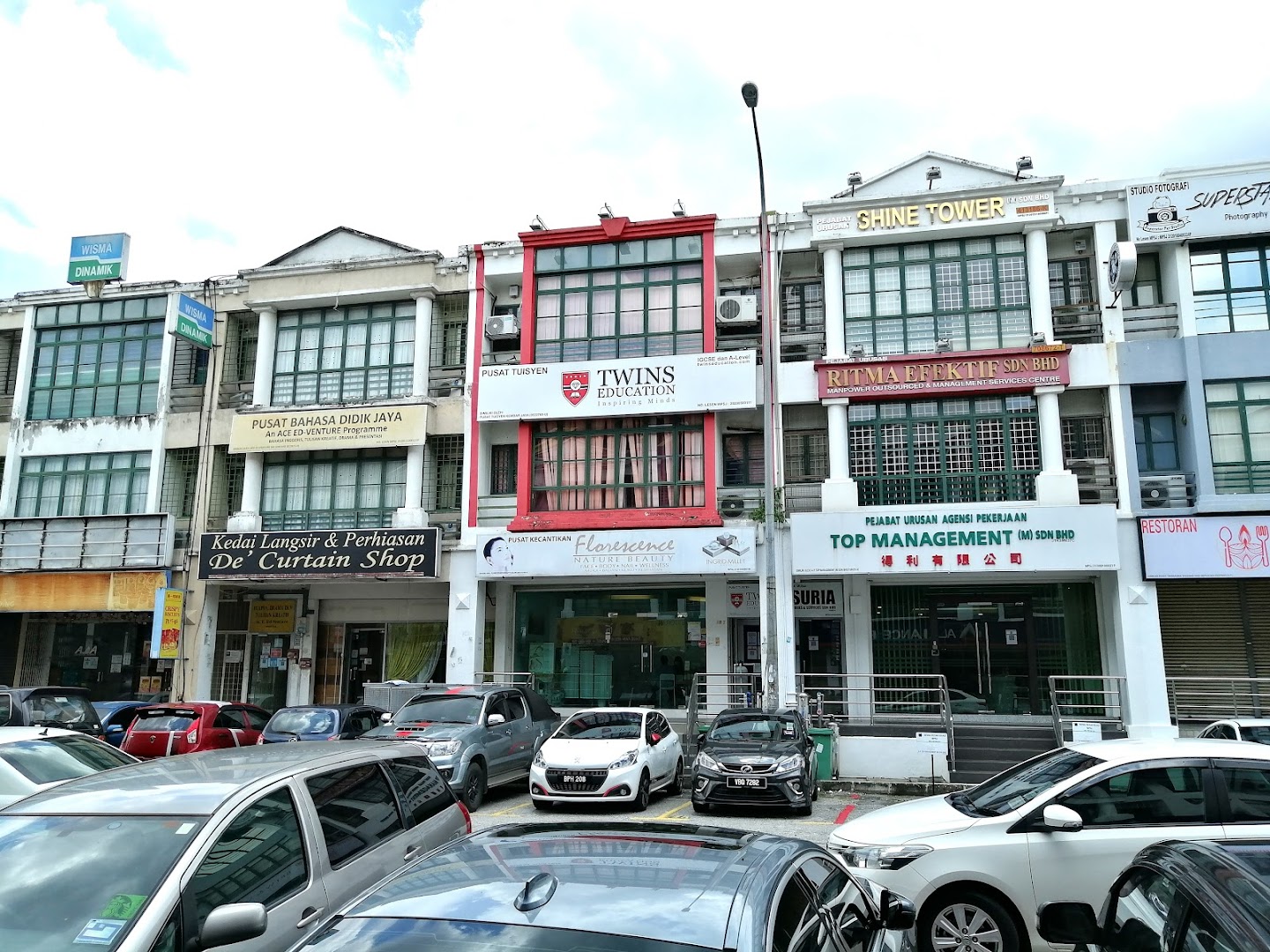 TWINS Education™ (IGCSE & A-Level Tuition Centre | IELTS Course) — photo 3