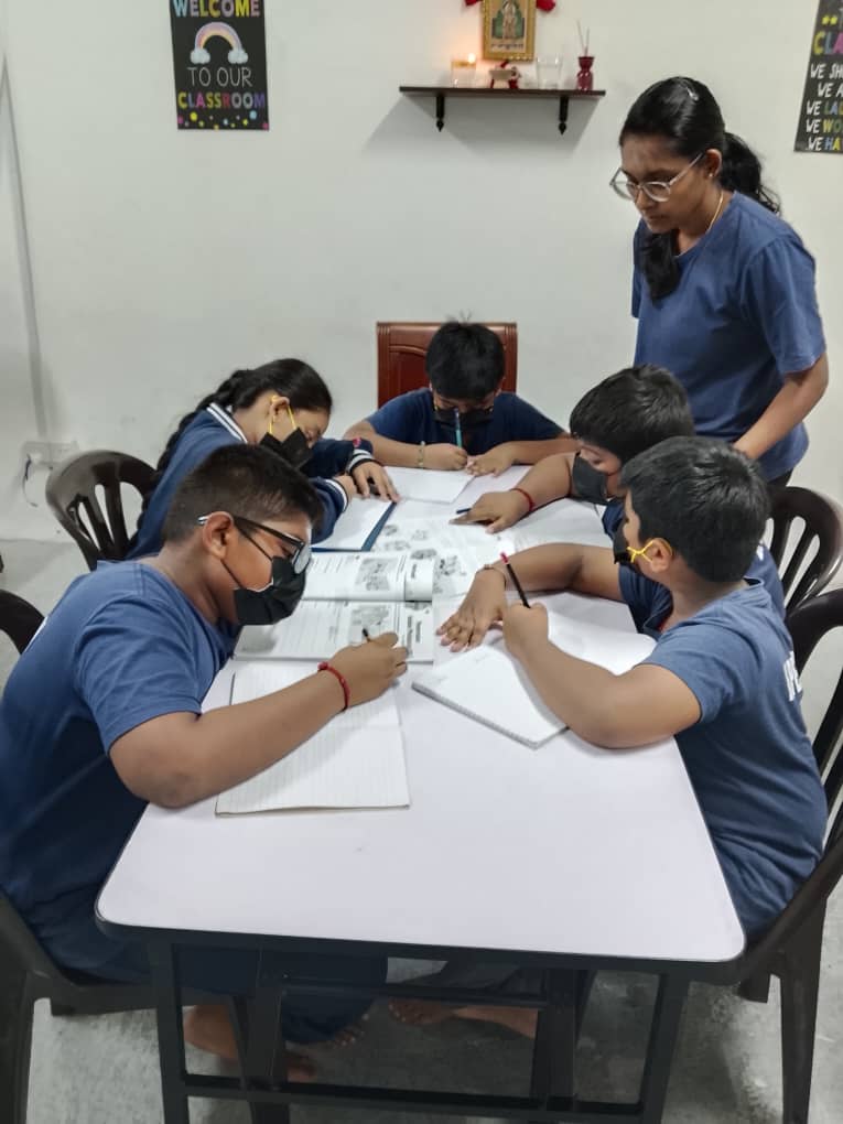 Uk Academy Tuition Centre — photo 4