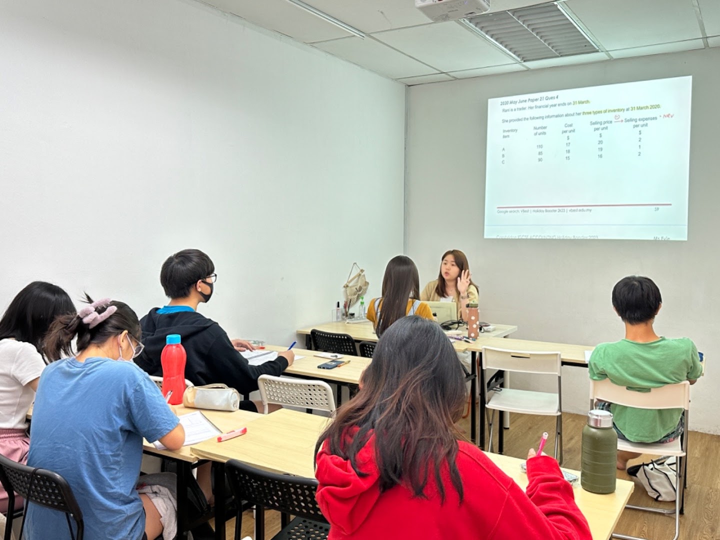 VBEST Kota Damansara Year 1 to Year 13, IGCSE, A Levels & AusMat Tuition Centre — photo 4