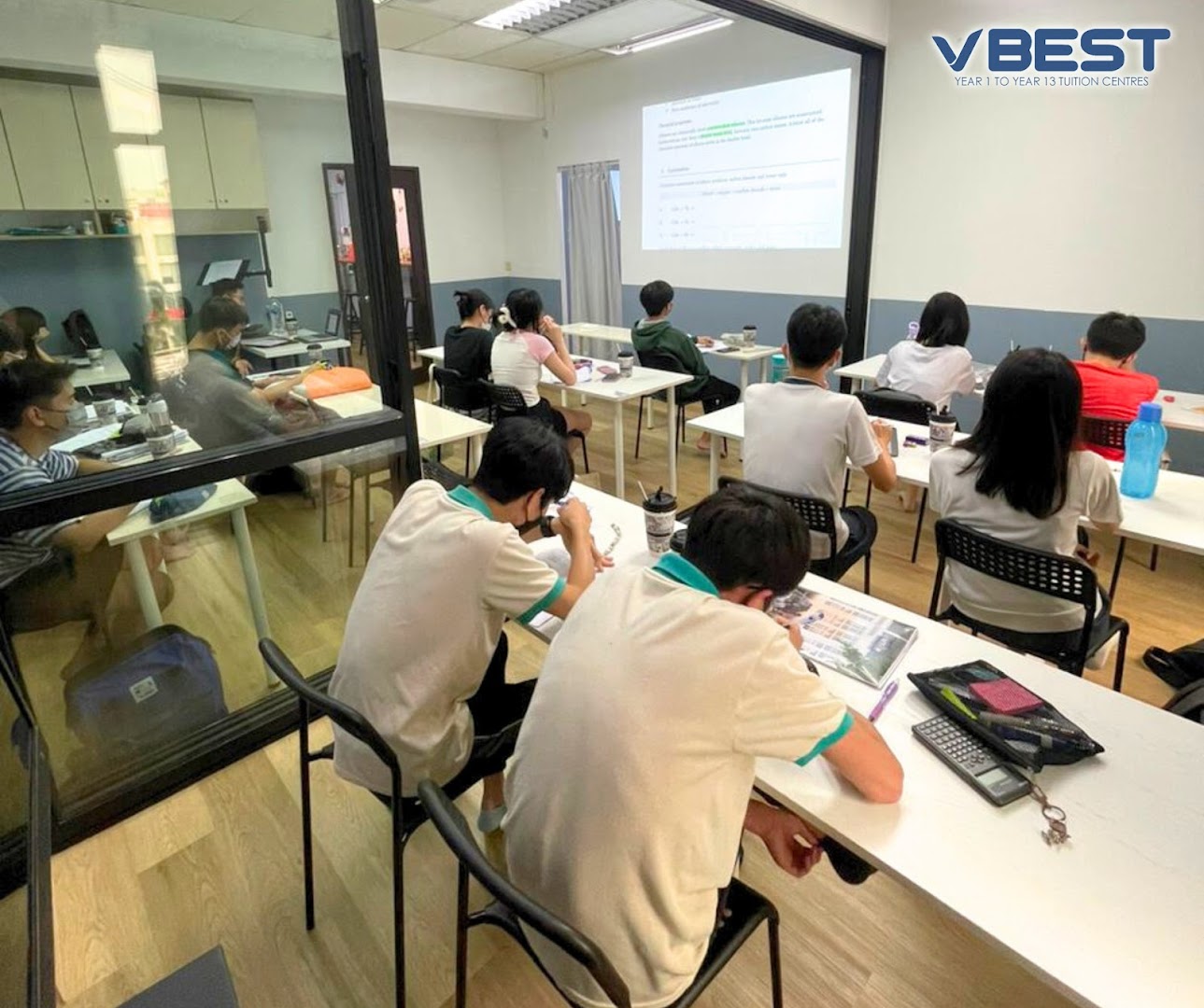 VBEST Tuition Centre @ Bukit Tinggi Klang Year 1 to Year 13 巴生武吉丁宜国际补习中心@小学至高中组 — photo 2