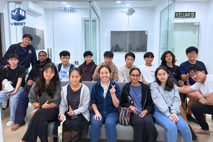 VBEST Tuition Centre @ Desa Parkcity — photo 3