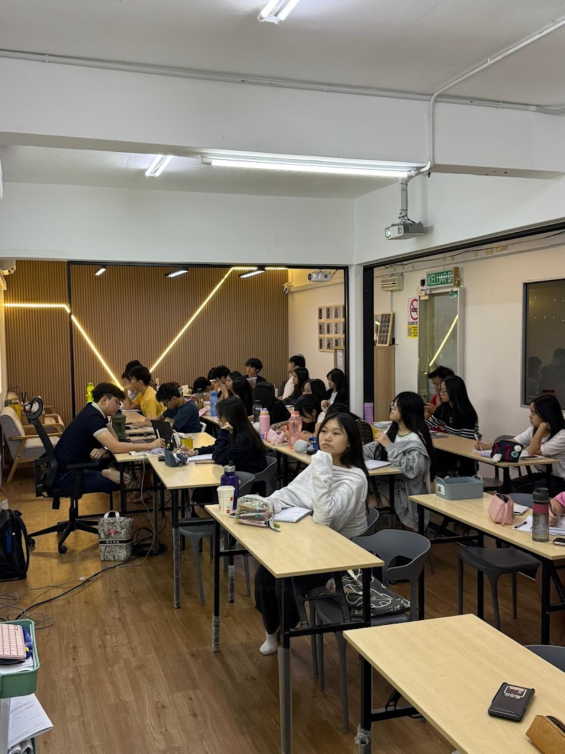 VBEST Tuition Centre @ USJ Yr 1 to Yr 12 — photo 5